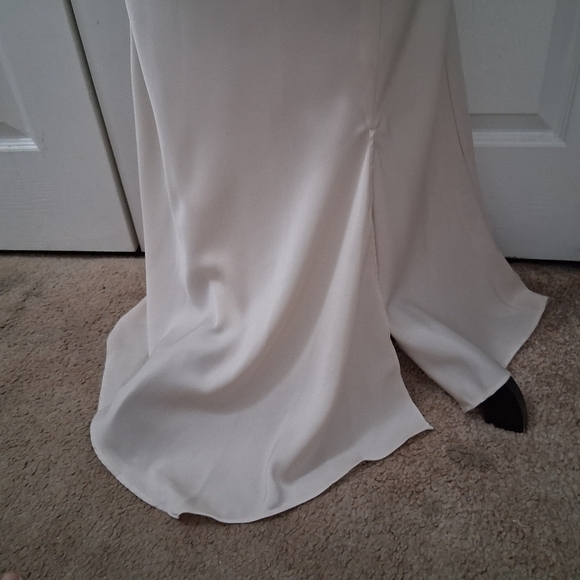 NWT All In Favor Cream Skirt With Front Slit     Size M - Picture 5 of 11